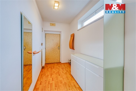 Pronájem bytu 3kk, 104 m² - 14