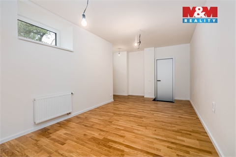 Prodej bytu 3kk, 79 m² 12