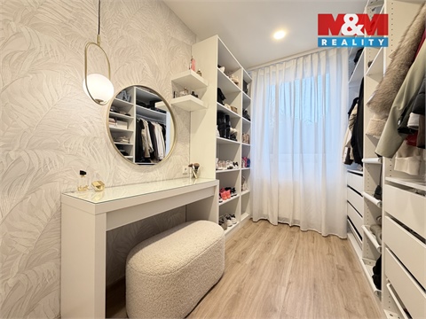 Prodej bytu 4+1, 80 m² - 2