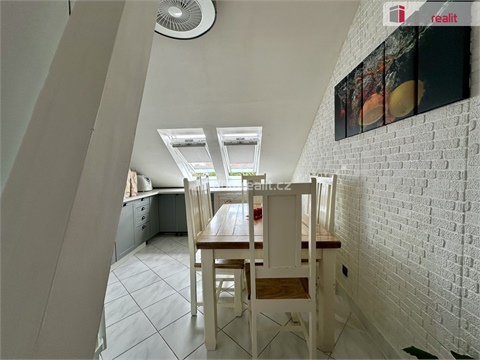 Pronájem bytu 2+1, 55 m² - 10