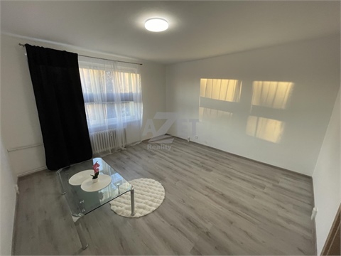 Prodej bytu 1+1, 40 m² - 2