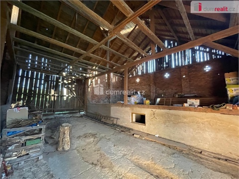 Prodej rodinného domu, 470 m² 12