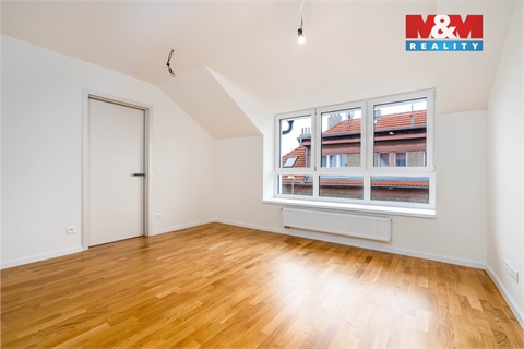 Prodej bytu 3kk, 80 m² - 2