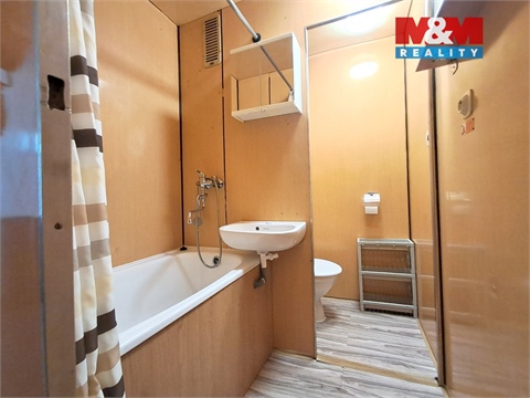 Pronájem bytu 1+1, 38 m² - 12