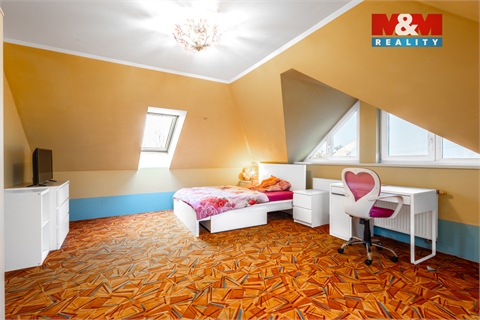 Prodej rodinného domu, 142 m² - 12