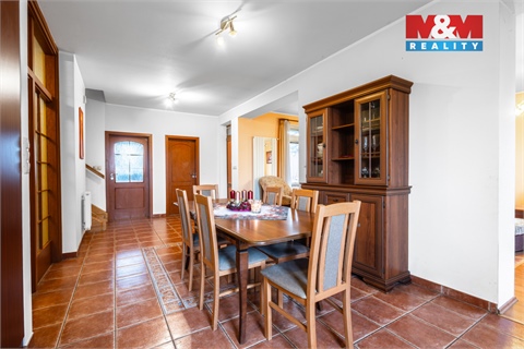 Prodej rodinného domu, 142 m² - 8