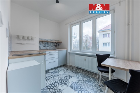 Prodej bytu 1+1, 36 m² 0