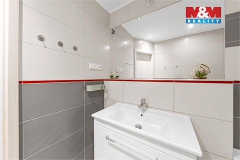 Prodej bytu 4+1, 82 m² 14