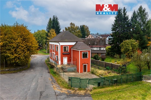 Pronájem bytu 3+1, 94 m² 0