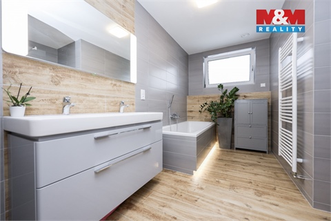 Prodej rodinného domu, 129 m² - 4