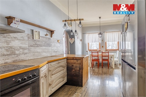 Prodej bytu 4+1, 107 m² - 0