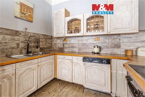 Prodej bytu 4+1, 107 m² 0