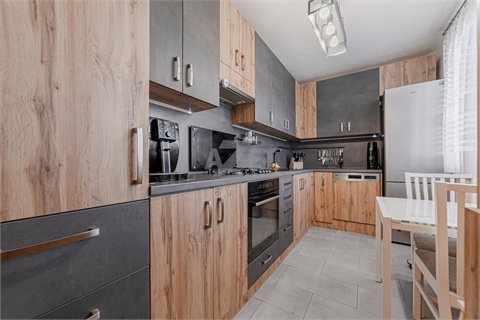 Prodej bytu 3+1, 72 m² - 2