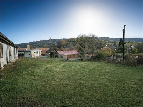 Prodej pozemku pro komerční výstavbu, 1 297 m² 0