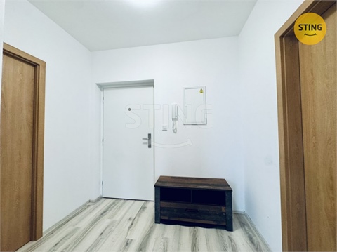 Pronájem bytu 1kk, 38 m² - 6