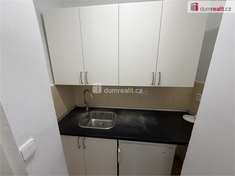 Pronájem kanceláře, 143 m² 8