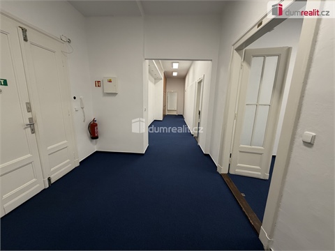 Pronájem kanceláře, 143 m² 6