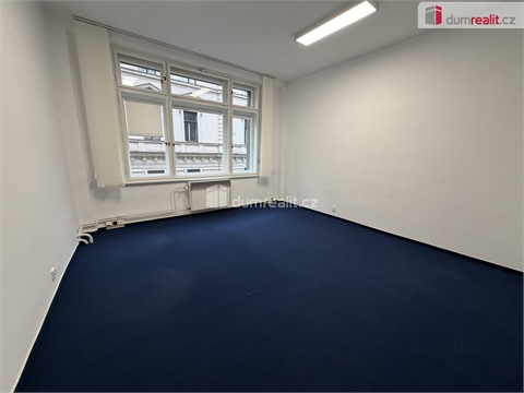 Pronájem kanceláře, 143 m² - 0