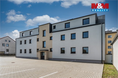 Prodej komerčního objektu, 289 m² 28