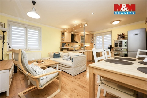 Prodej bytu 3kk, 72 m² - 0