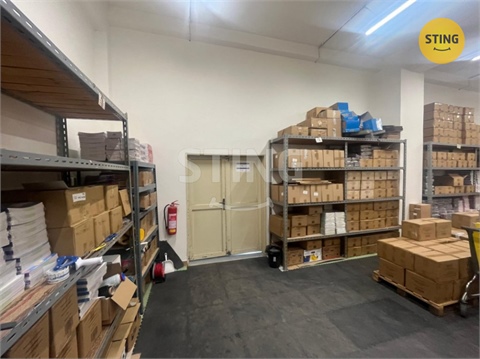 Pronájem skladu / haly, 75 m² 2