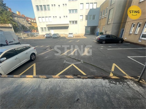 Pronájem skladu / haly, 75 m² - 2