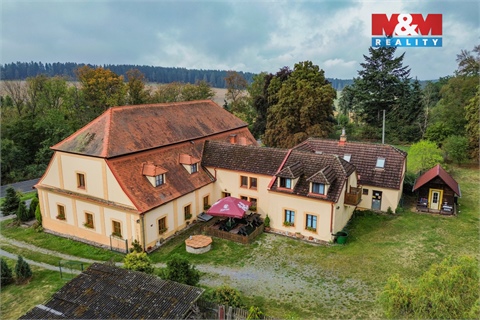 Prodej chaty / chapuly, 689 m² - 0