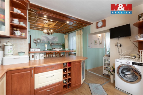 Prodej rodinného domu, 202 m² - 24