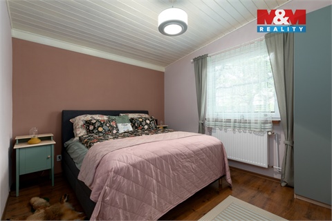 Prodej rodinného domu, 202 m² 2