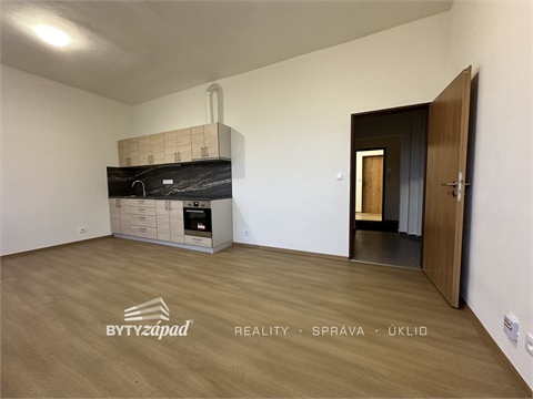 Prodej bytu 3kk, 66 m² 0