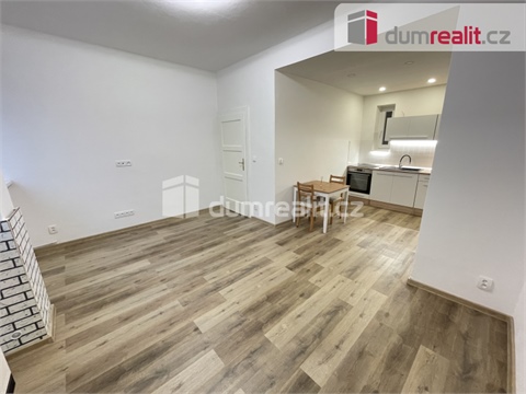 Pronájem bytu 2kk, 48 m² 4