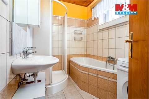 Prodej rodinného domu, 174 m² 6