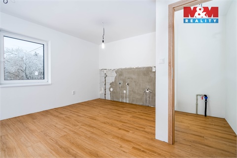 Prodej rodinného domu, 85 m² - 24