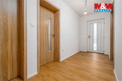 Prodej rodinného domu, 85 m² 26