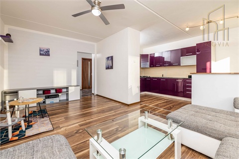 Prodej bytu 3+1, 68 m² 0