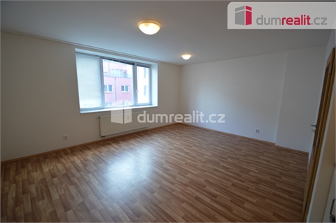 Pronájem bytu 1kk, 39 m² 2