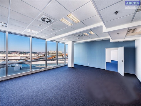 Pronájem kanceláře, 300 m² 6