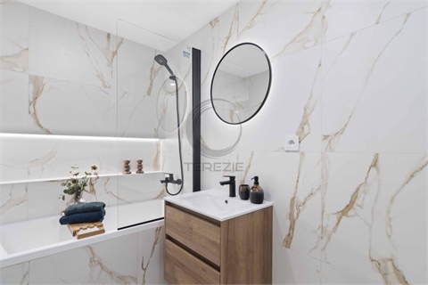 Prodej bytu 4kk, 87 m² - 2