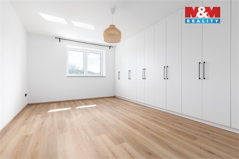 Prodej rodinného domu, 133 m² - 8