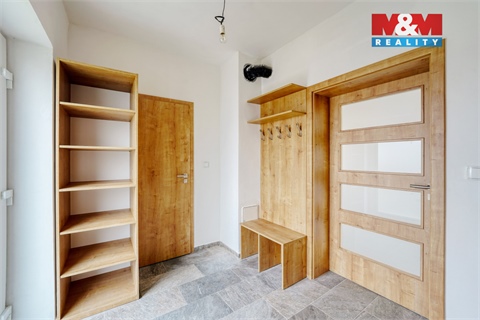 Pronájem rodinného domu, 100 m² 8