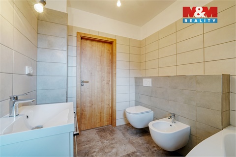 Pronájem rodinného domu, 100 m² - 14