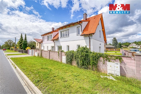 Pronájem rodinného domu, 100 m² - 0