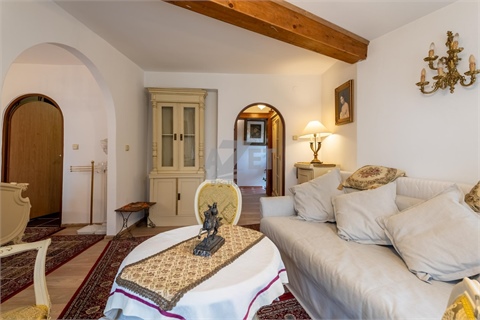 Prodej rodinného domu, 1 604 m² - 8