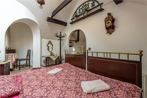 Prodej rodinného domu, 1 604 m² 28