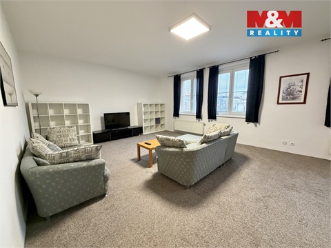 Pronájem bytu 3+1, 140 m² - 0