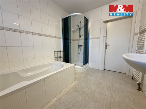 Pronájem bytu 3+1, 140 m² - 6