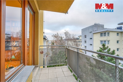 Pronájem bytu 2kk, 51 m² 12