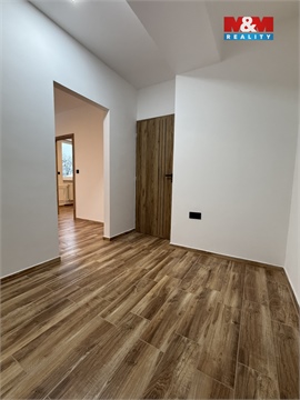 Pronájem bytu 1+1, 38 m² 6