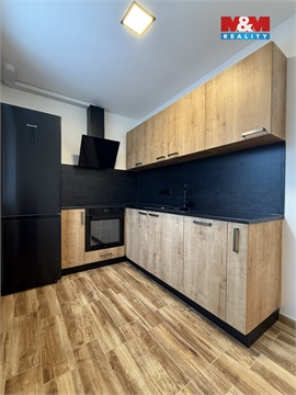 Pronájem bytu 1+1, 38 m² 2