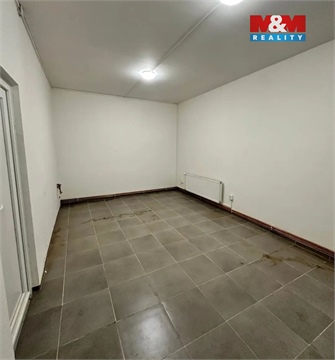 Pronájem skladu / haly, 350 m² - 4